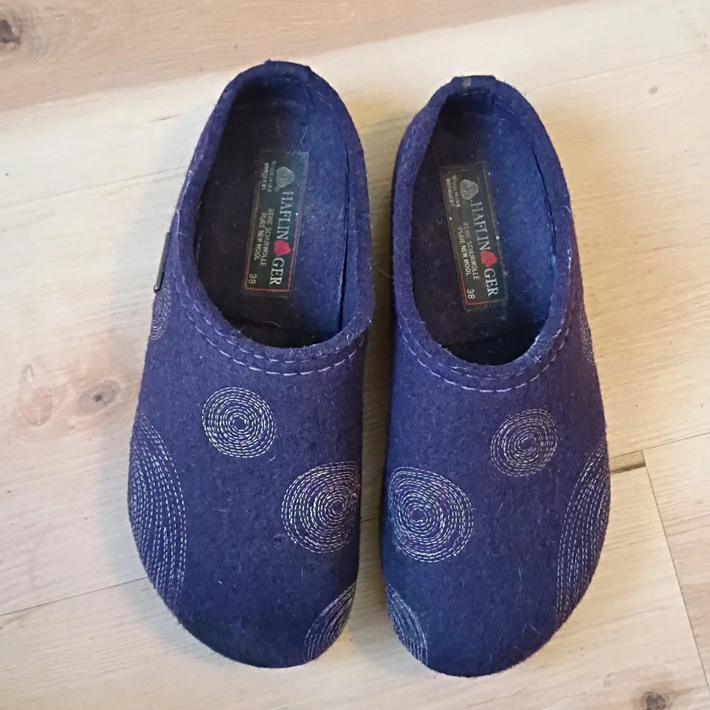 Haflinger Women's Purple Slippers - Picture 1 of 8